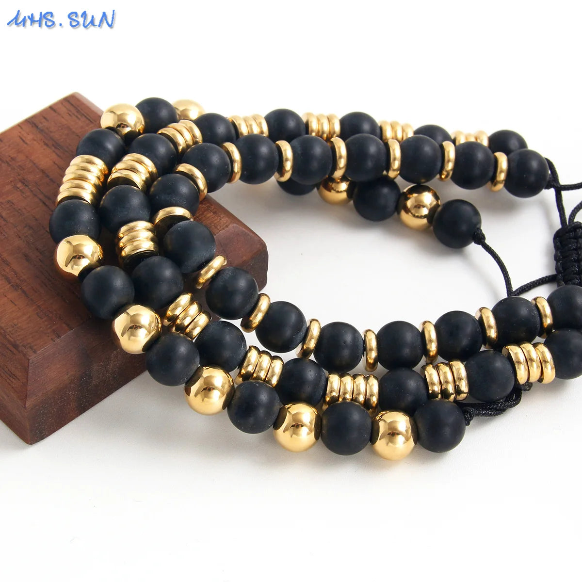 Bracelet gold and black