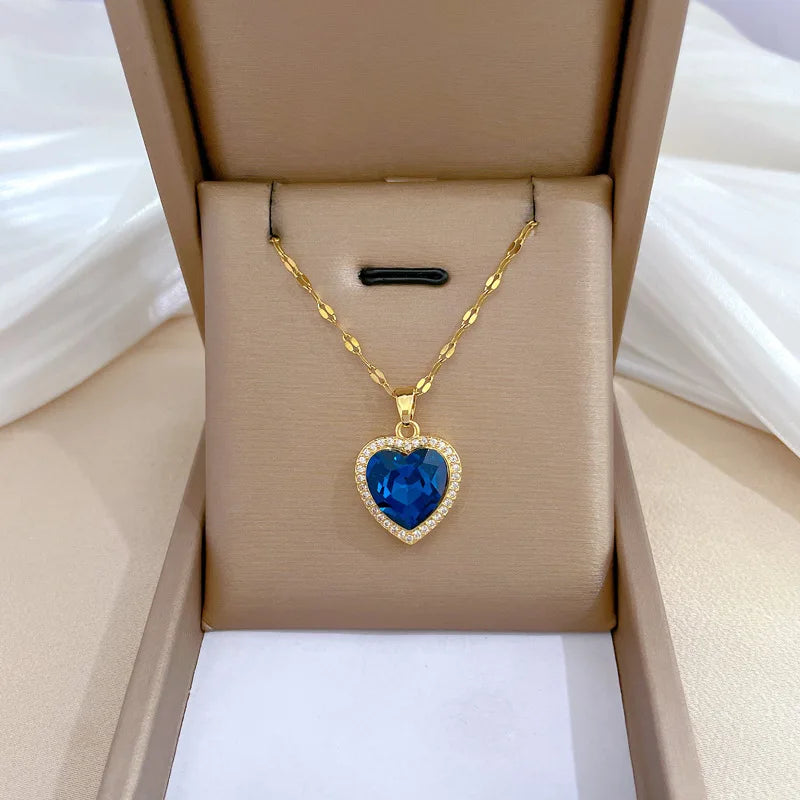 Heart necklace blue