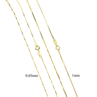 Thin gold chain necklace