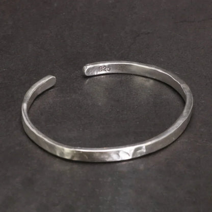 Bracelet silver cuff