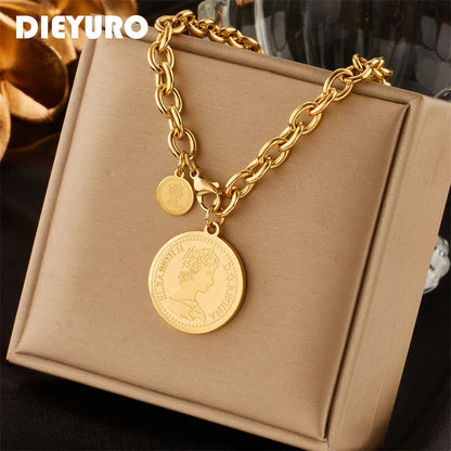 Gold pendant necklace coin