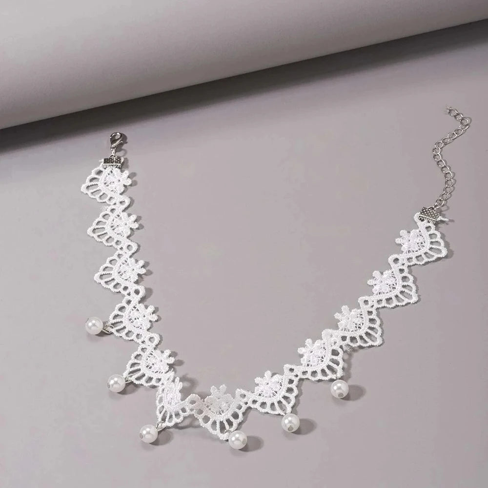 Bridal choker necklace