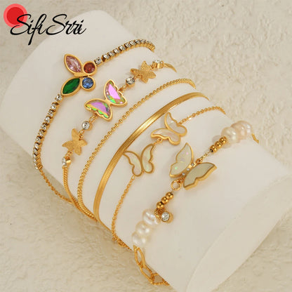 Gold butterfly bracelet