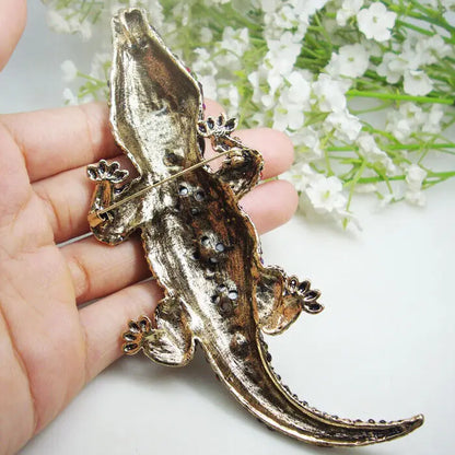 Alligator brooch