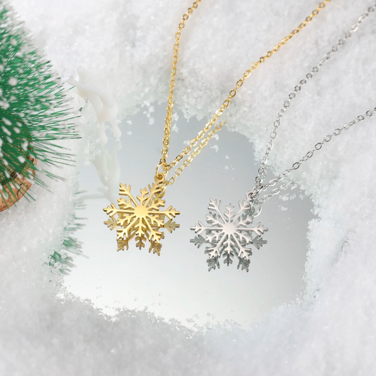 Snowflake pendant