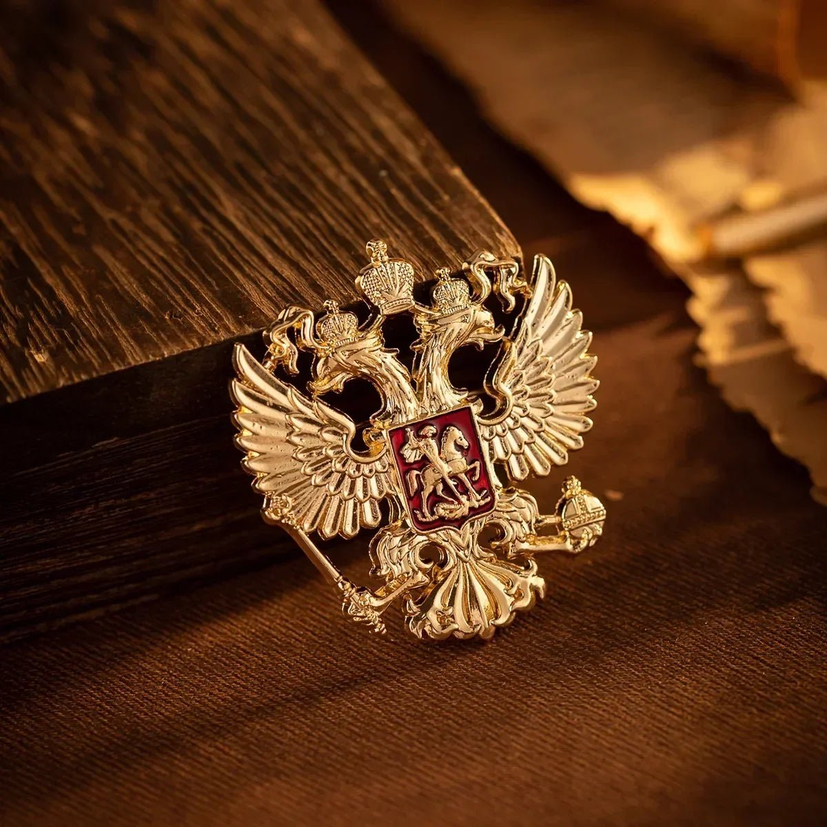 Angel brooch pin - Jewelry Universe