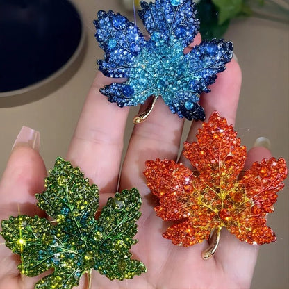 Boucher brooch - Jewelry Universe