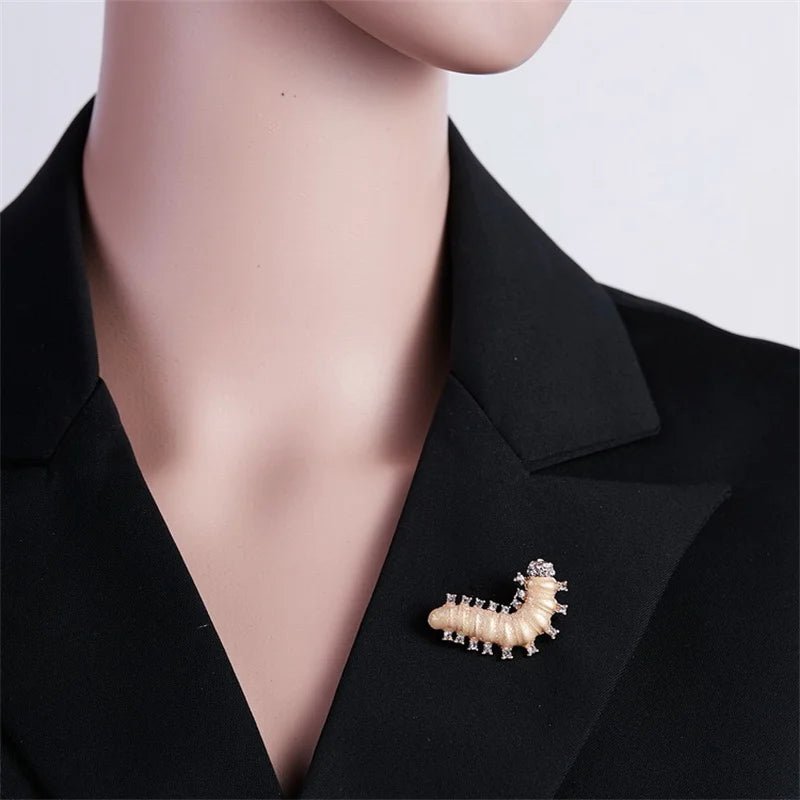 Caterpillar brooch - Jewelry Universe - Jewelry making