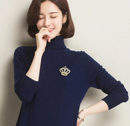 Crown brooch - Jewelry Universe