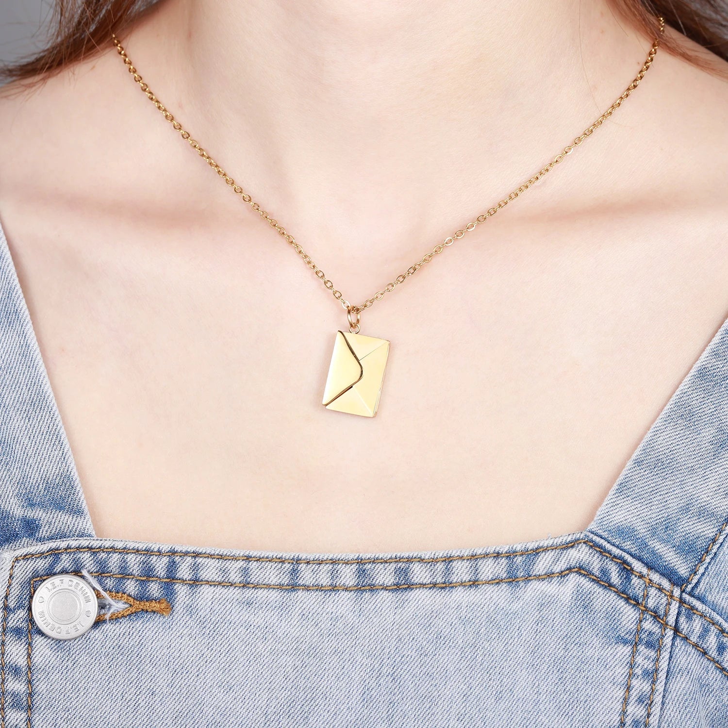Engravable pendant - Jewelry Universe