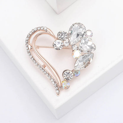 Heart brooch - Jewelry Universe