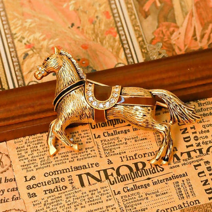 Horse brooches and pins - Jewelry Universe - Jewelry making