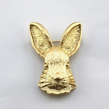 Rabbit brooch - Jewelry Universe