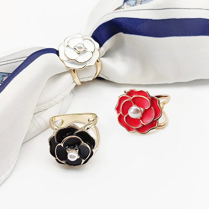 Scarf brooch - Jewelry Universe