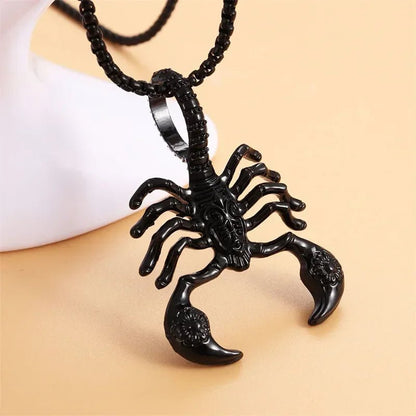 Scorpion pendant - Jewelry Universe - Jewelry making