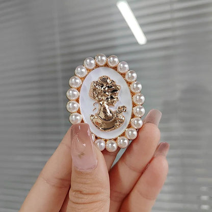 Teddy bear brooch - Jewelry Universe