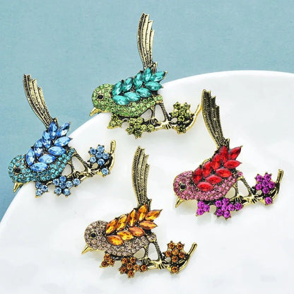 Vintage bird brooch - Jewelry Universe